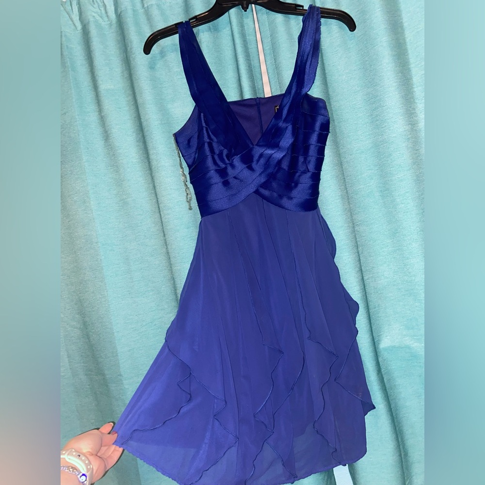 Short flowy dress